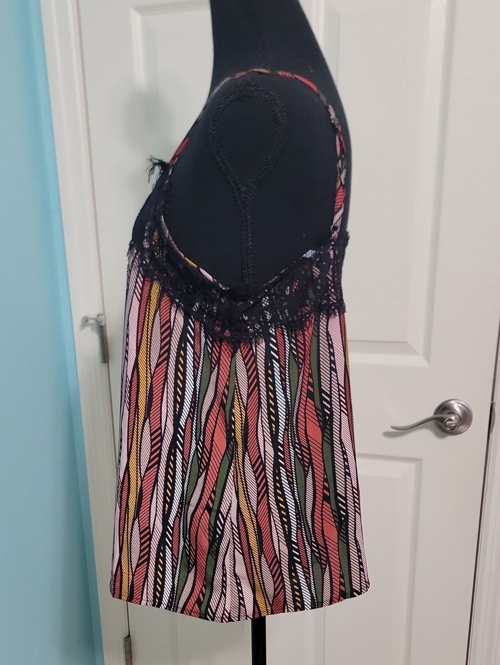 Slip Top Tank Top - Picture 4 of 9